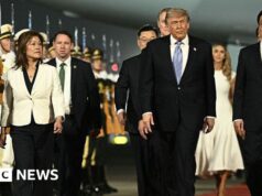 Comércio, Irã e Taiwan na agenda enquanto Trump chega à China para negociações de alto risco com Xi