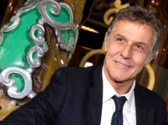 Estrela de Emily em Paris morre aos 69 anos após diagnóstico de ELA “repentino e grave”