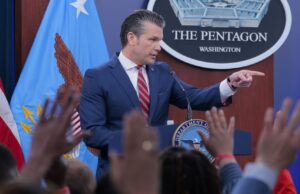 Hegseth elogia os aliados asiáticos pela “partilha de encargos”, destaca o papel da China na região