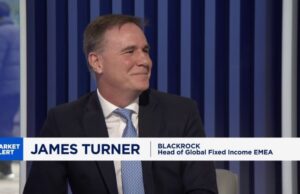 Os mercados de títulos se preparam enquanto os rivais políticos do PM Starmer do Reino Unido saem do disfarce, segundo de saúde. Streeting demite-se