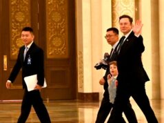 A viagem de Musk à China durante o julgamento da OpenAI exige desculpas de seu advogado por sua ausência
