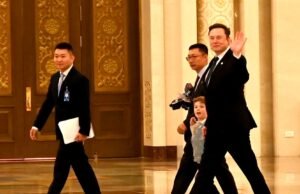 A viagem de Musk à China durante o julgamento da OpenAI exige desculpas de seu advogado por sua ausência