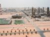 Petróleo bruto dos EUA cai abaixo de US$ 100 por barril depois que Trump diz que negociações com o Irã estão em estágios finais