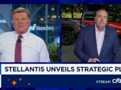 Stellantis revela plano de recuperação de US$ 70 bilhões, visando fluxo de caixa positivo até 2028