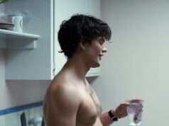O filho nepo de Richard Gere, Homer, tira a roupa em Euforia para uma cena de sexo explícito com Sydney Sweeney