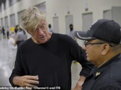 O infeliz Richard Madeley é expulso da mega prisão de El Salvador ‘dentro de 15 minutos’ em novo documentário sobre prisão