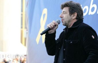 O cantor Patrick Bruel nega onda de acusações de agressão sexual na França