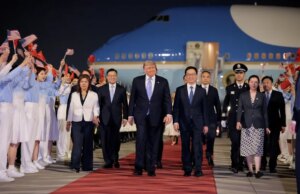 Trump chega a Pequim para se encontrar com Xi Jinping