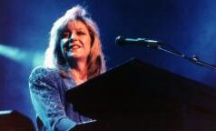 Música de Christine McVie: 5 músicas para ouvir em sua homenagem