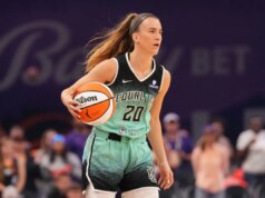 Liberty G Sabrina Ionescu (costas) fora contra Mercury