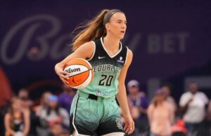 Liberty G Sabrina Ionescu (costas) fora contra Mercury