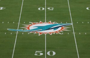 Morre DL Manny Fernandez, ex-astro dos Dolphins
