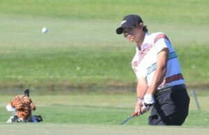 Charlie Woods chega ao 28º lugar na defesa do Workforce TaylorMade