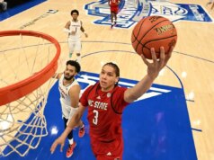 Matt In a position desiste do draft e é transferido para a Carolina do Norte