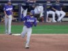 Dodgers pegam série de Brewers para encerrar uma viagem de sucesso