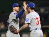 Resumo da MLB: Cubs liderados por Ian Happ atacam Pirates para impedir a derrapagem de 10 jogos