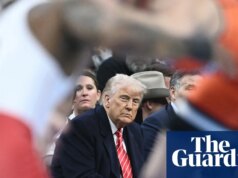 Poderia o improvável salvador dos esportes universitários dos EUA ser… Donald Trump?