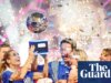 Karen Carney e Carlos Gu ganham a coroa do Strictly enquanto Tess Daly e Claudia Winkleman são eliminadas