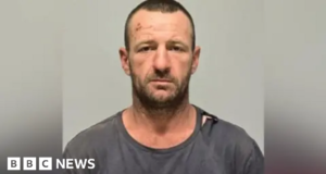 Polícia encontra corpo que se acredita ser de atirador australiano fugitivo