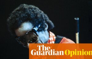 A visão do Guardian sobre 100 anos após o nascimento de Miles Davis: por que ele ainda molda a música moderna | Editorial