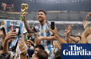 Fãs de futebol: vocês estão entusiasmados com a Copa do Mundo? Gostaríamos de ouvir de você
