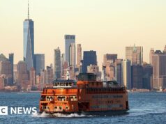 Um morto e dezenas de bombeiros feridos na explosão do estaleiro de Staten Island