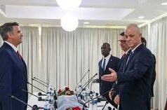 EUA fabricam ‘caso fraudulento’ para invasão – Ministro das Relações Exteriores cubano