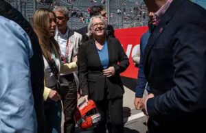 Gilles Villeneuve nomeado personagem histórico de Québec: uma ausência notada que preserva as tensões familiares