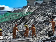 Pessoas presas sob prédio que desabou nas Filipinas
