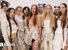 O grupo feminino que esgotou reveals e excursionou pelo mundo – sem lançar um disco