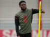 Capitão lesionado, Alphonso Davies, nomeado para a escalação do campo de treinamento da Copa do Mundo do Canadá