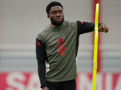 Capitão lesionado, Alphonso Davies, nomeado para a escalação do campo de treinamento da Copa do Mundo do Canadá