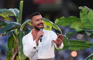 Ricky Martin saiu correndo do palco em um present depois que ‘gás lacrimogêneo foi lançado’