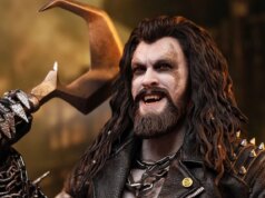 Aproveite os detalhes gloriosos do Lobo de Jason Momoa