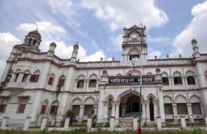 Em meio à disputa pelo Palácio do Sultão, o ministro do Turismo diz que essas estruturas históricas serão embelezadas