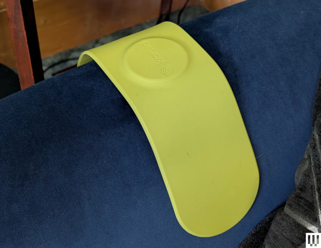 Krafted2520Couch2520SOURCE2520Simon2520Hill.png