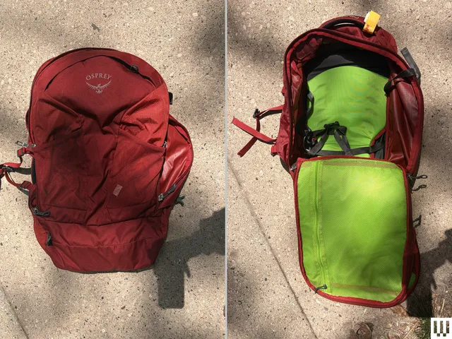 Osprey2520Farpoint252040L2520Travel2520Backpack2520closed2520open2520SOURCE2520Louryn2520St.webp