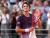 João Fonseca se recupera para chocar Novak Djokovic no Aberto da França