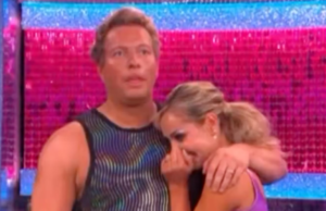 Amy Dowden do Strictly nega que tenha sido parceira de Thomas Skinner para ‘proteger sua saúde’