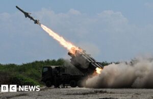 Ministro da Defesa do Japão nega militarismo e critica o “enorme arsenal” da China