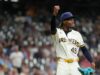 Gerente chama Abner Uribe dos Brewers por palhaçadas de comemoração