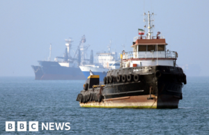 Irã alerta contra o cumprimento das sanções dos EUA conforme relatos de ataques no Golfo