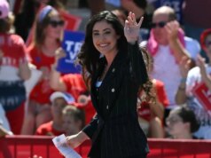 A congressista Anna Paulina Luna balança o rifle em um tweet viral com belas paisagens