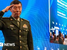 China anuncia suspensão da pena de morte para ex-ministros da Defesa