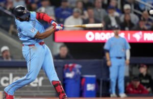 Guerrero Jr., do Blue Jays, cessa saída contra Pirates devido a lesões