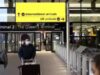 O tráfego de passageiros em Heathrow cai 5%; Viagens ao Oriente Médio atingidas em mais de 50% em meio à guerra no Irã
