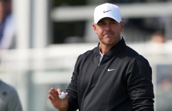 Brooks Koepka abre forte no PGA Championship depois de admitir que ‘problemas familiares’ afetaram o ano passado