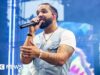 O lançamento surpresa de três álbuns de Drake faz história nas paradas do Reino Unido