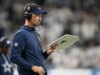 O técnico dos Cowboys, Brian Schottenheimer, vende sua casa no Texas para reduzir o deslocamento até as instalações do time