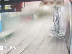 Momento da explosão de gás em mina de carvão na China